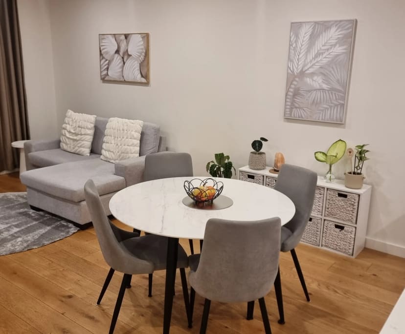 Furnished room with own bathroom