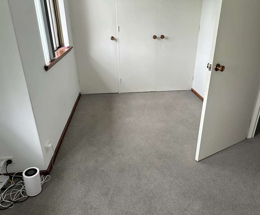 Unfurnished room in a share house