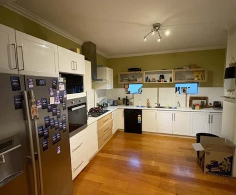 $350, Share-house, 3 bathrooms, Stirling WA 6021