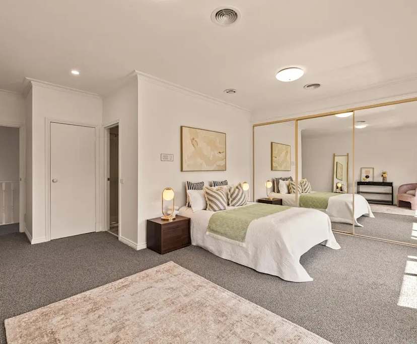 Furnished room with ensuite in a share house
