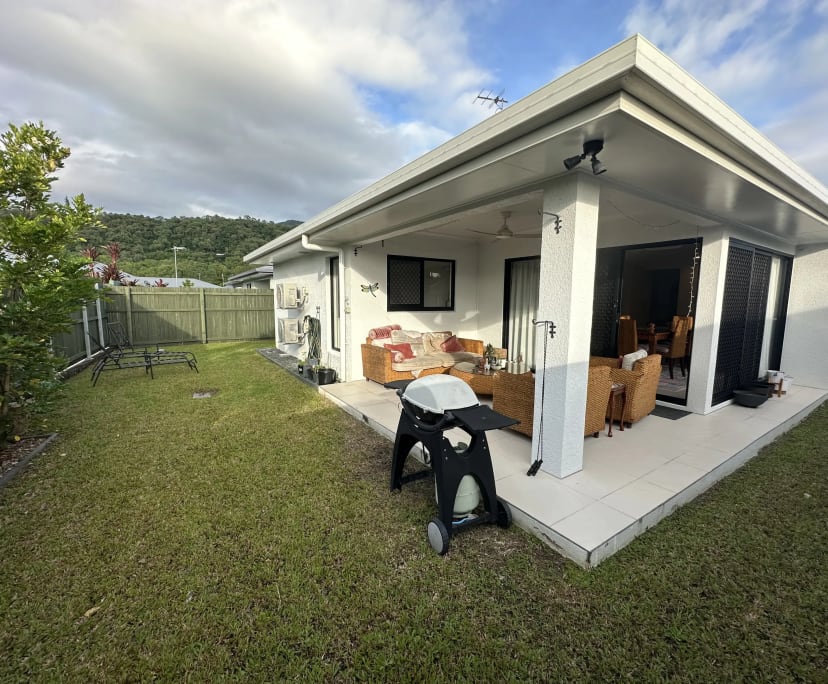 $250, Share-house, 4 bathrooms, Trinity Beach QLD 4879