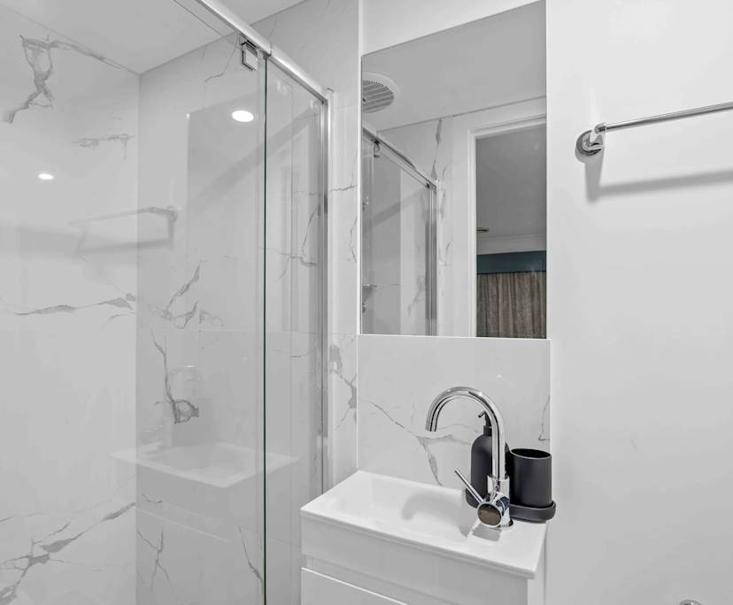 $300, Share-house, 6 bathrooms, Sydenham VIC 3037