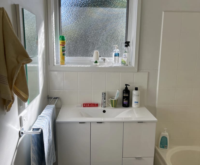 $260, Flatshare, 2 bathrooms, Box Hill North VIC 3129