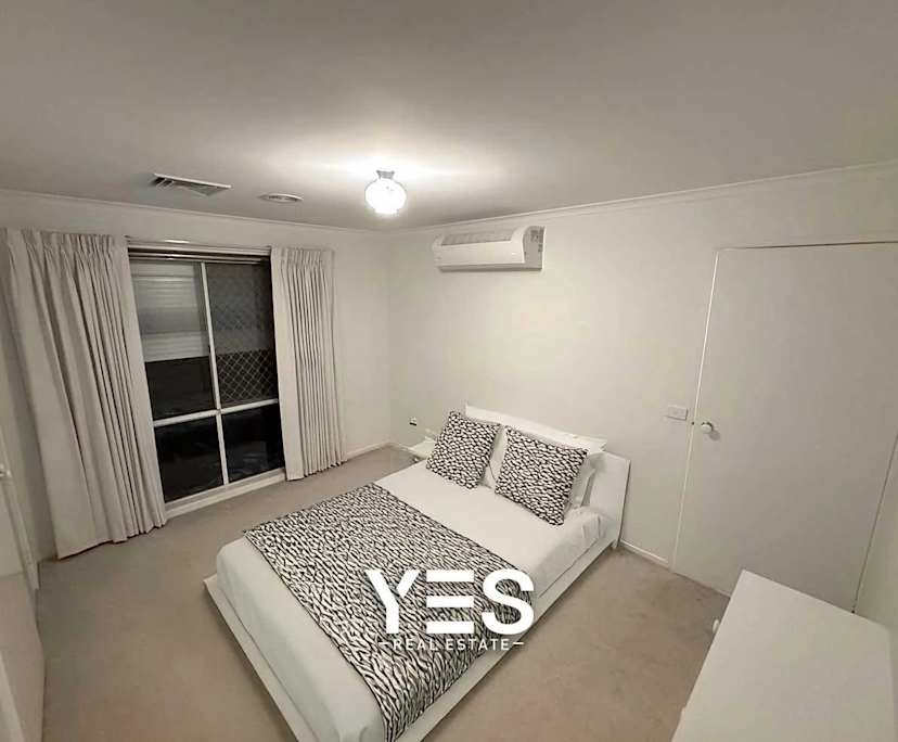 Room with ensuite in a share house