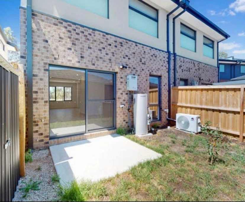 $200, Share-house, 3 bathrooms, Truganina VIC 3029
