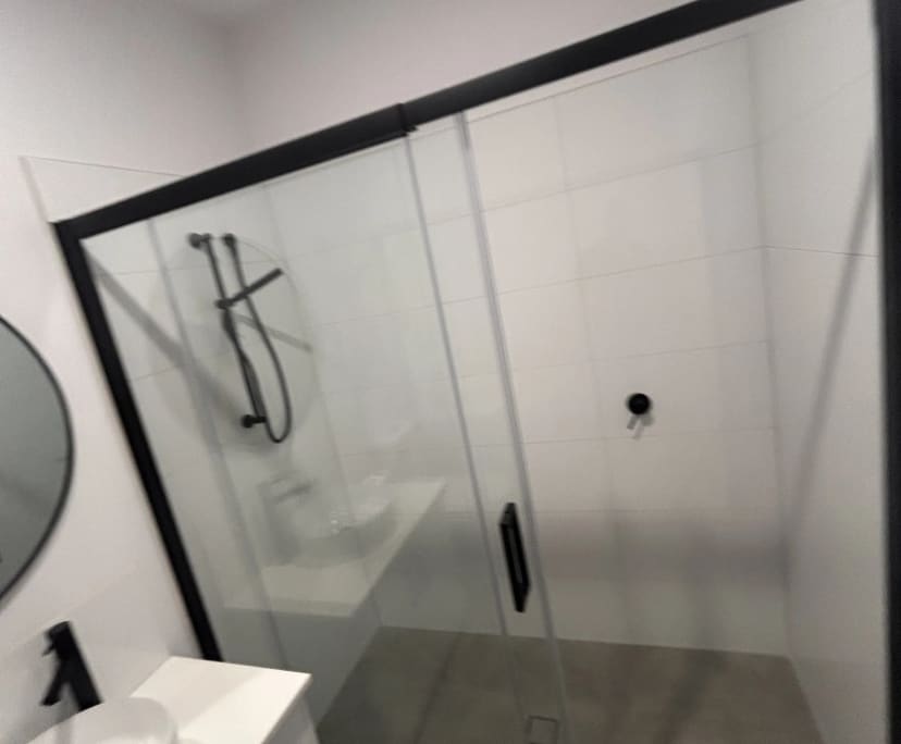 Unfurnished room with own bathroom
