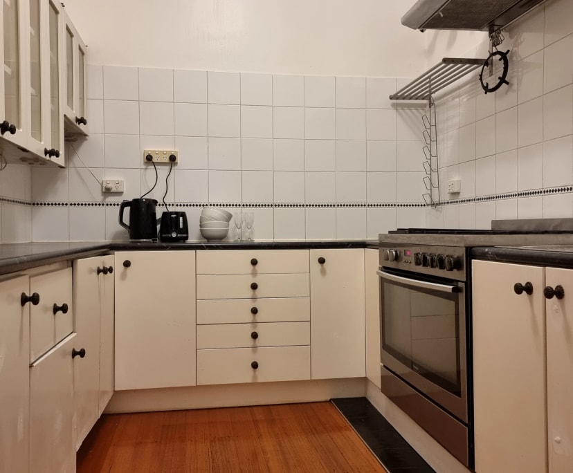 $350, Share-house, 4 bathrooms, South Melbourne VIC 3205