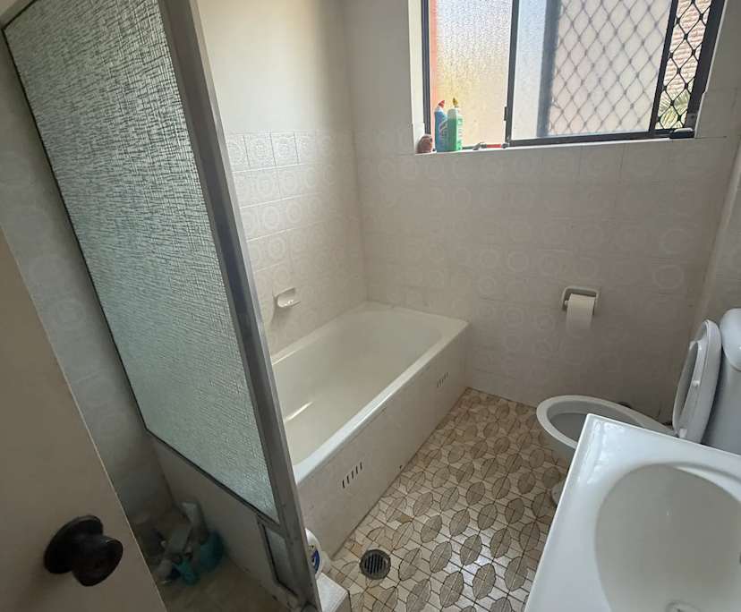 $350, Flatshare, 2 bathrooms, Randwick NSW 2031