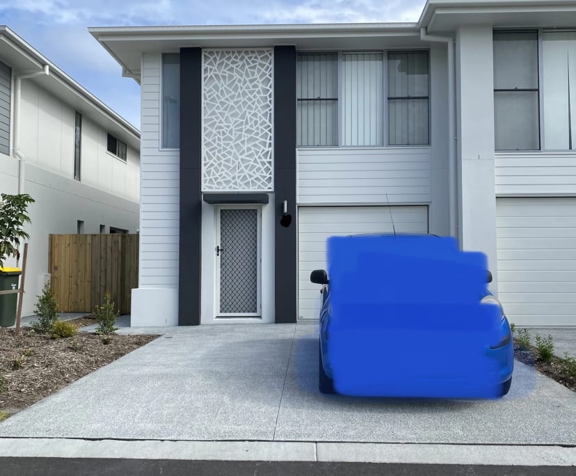 Room in a share house