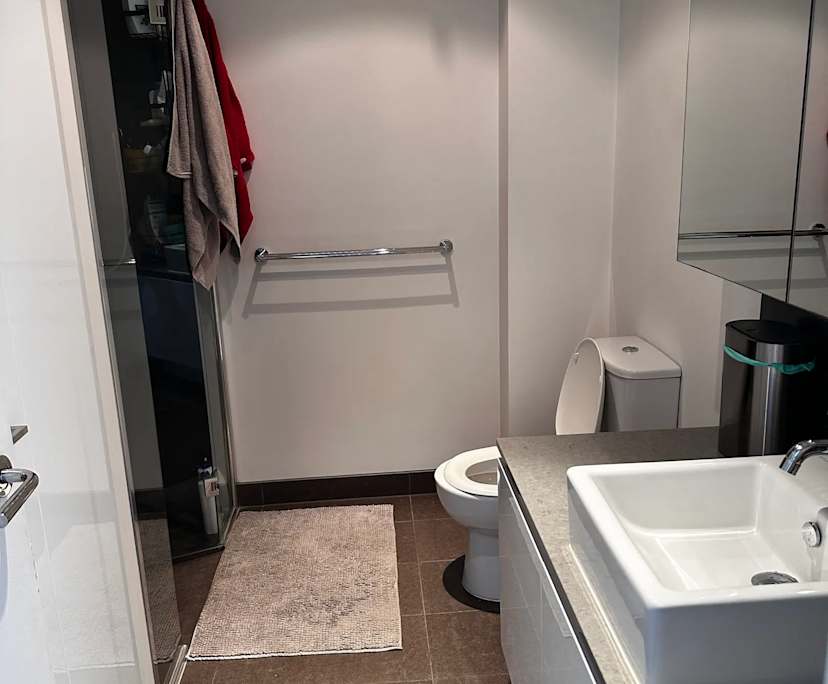 $380, Flatshare, 2 bathrooms, Docklands VIC 3008