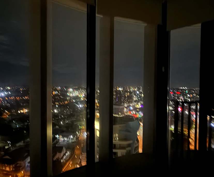 Unfurnished room with own bathroom