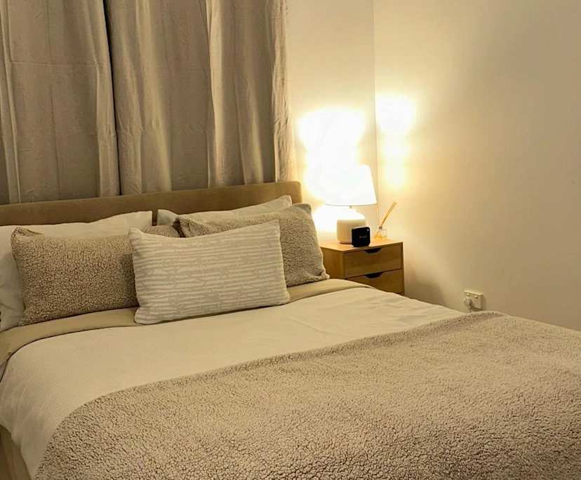 Furnished room with own bathroom