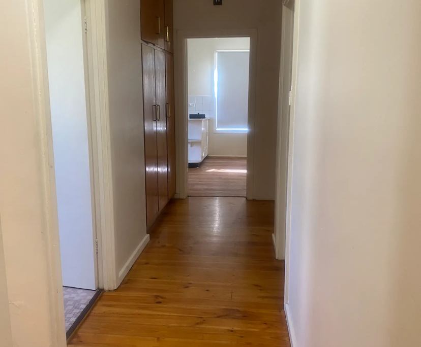 Whole property with 3 rooms for rent