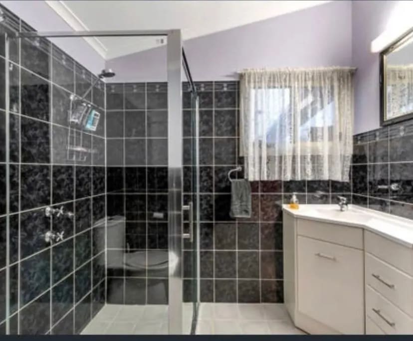 $350, Whole-property, 1 bathroom, Flagstaff Hill SA 5159