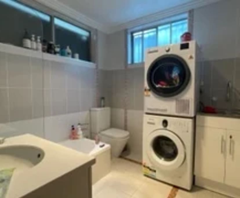 $320, Share-house, 3 bathrooms, Chippendale NSW 2008