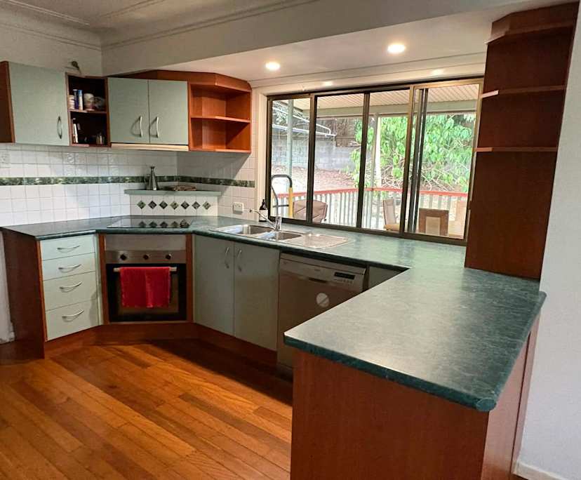 Room in a share house