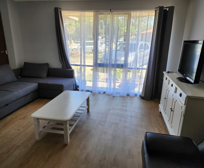 Room for Rent in Hallam, Melbourne 220, Furnished...