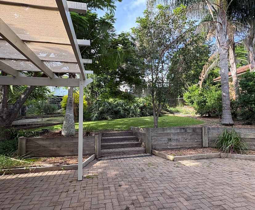 $315, Share-house, 2 bathrooms, Coorparoo QLD 4151