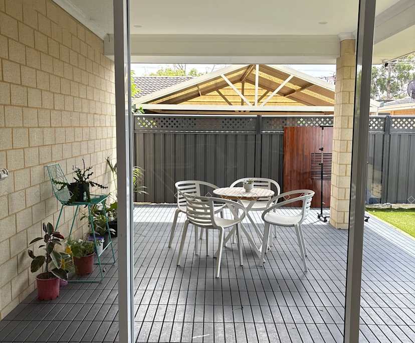 $280, Share-house, 4 bathrooms, Forrestfield WA 6058