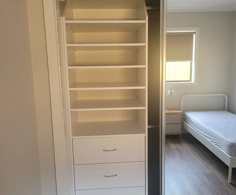 $200, Student-accommodation, 4 bathrooms, Tarneit VIC 3029