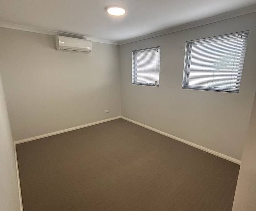 $350, Share-house, 3 bathrooms, Dayton WA 6055