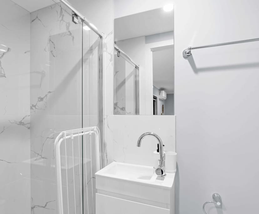 $300, Share-house, 6 bathrooms, Diggers Rest VIC 3427