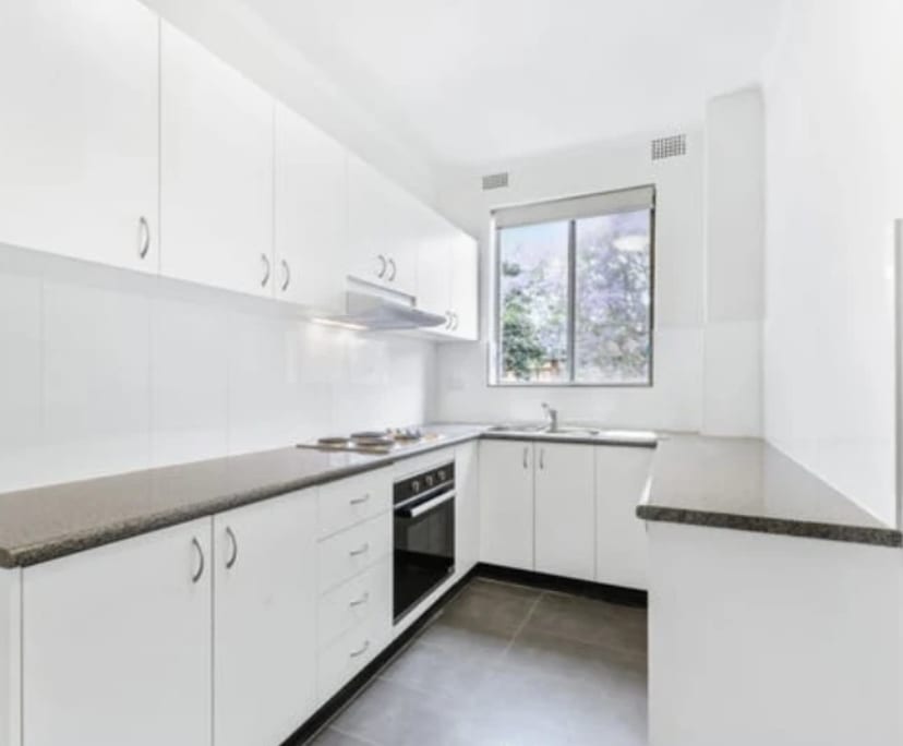 Unfurnished room in a flatshare