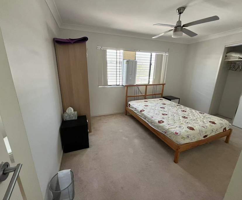 Furnished room with own bathroom