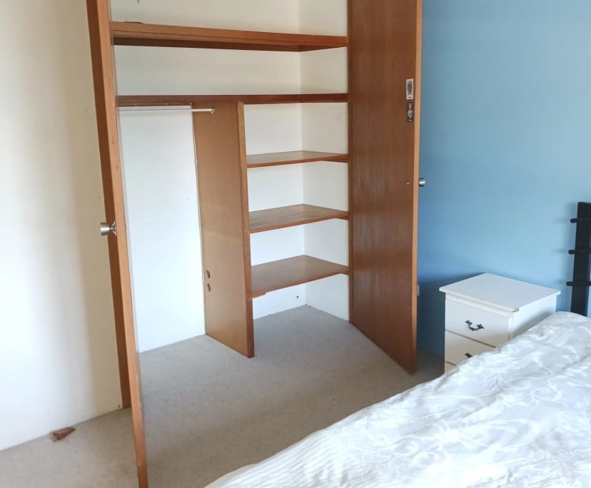 $290, Share-house, 3 bathrooms, Catalina NSW 2536