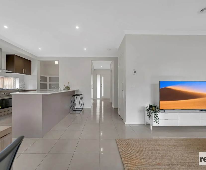Whole property with 3 rooms for rent