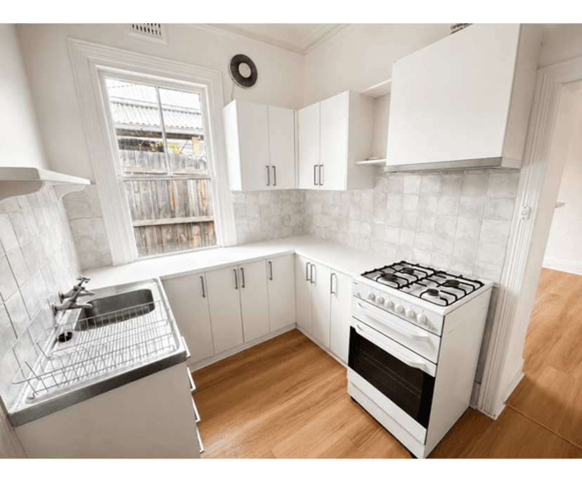 Unfurnished room in a share house