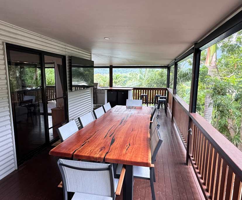 $350, Share-house, 4 bathrooms, Jubilee Pocket QLD 4802