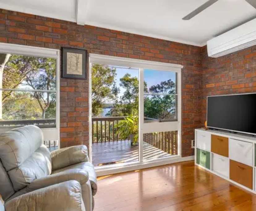 Unfurnished room in a share house