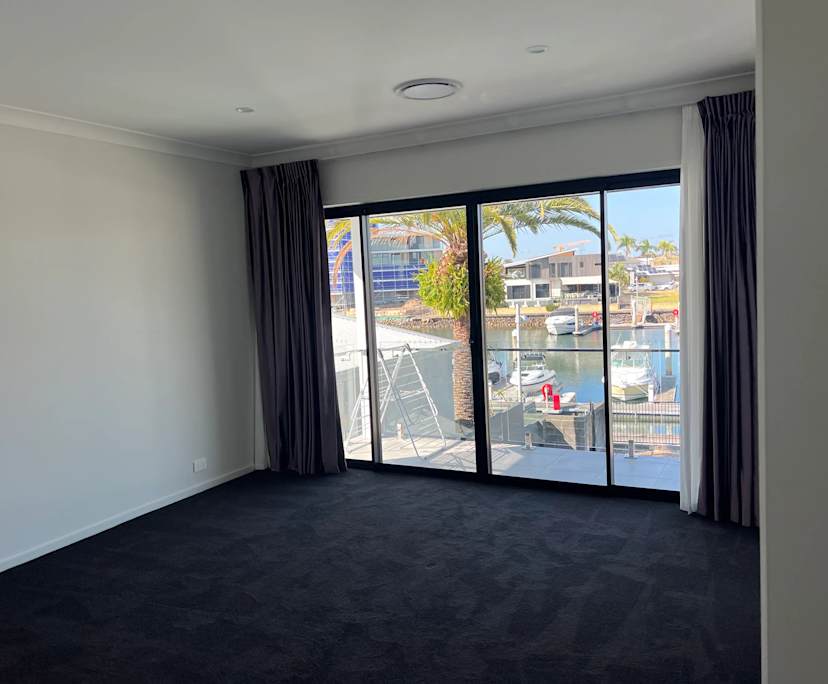 Unfurnished room with ensuite in a share house