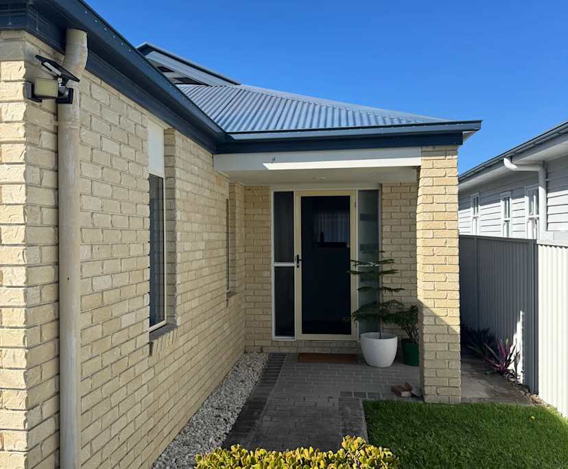 Unfurnished room with own bathroom