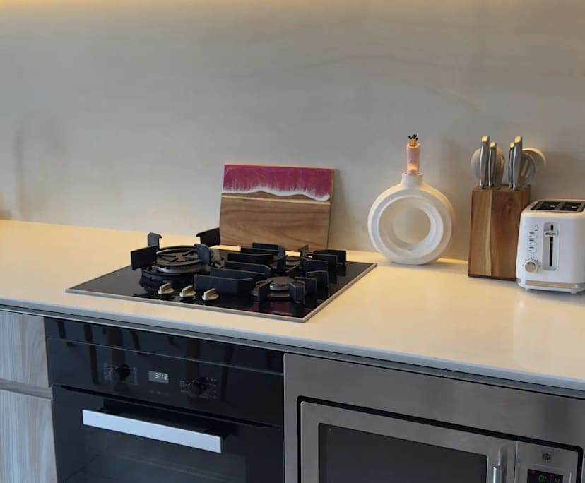 $1,100, 1-bed, 1 bathroom, Bondi NSW 2026