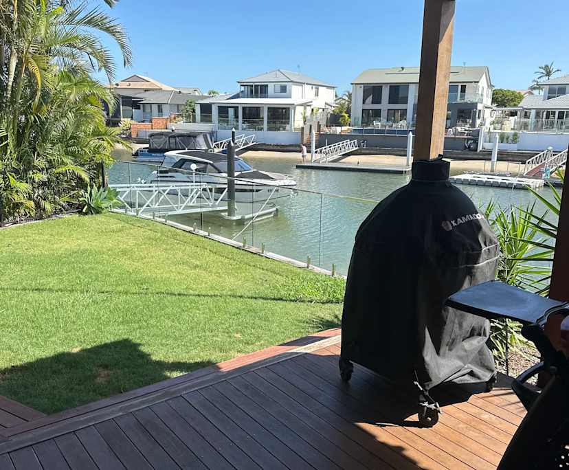 $400, Share-house, 3 bathrooms, Paradise Point QLD 4216