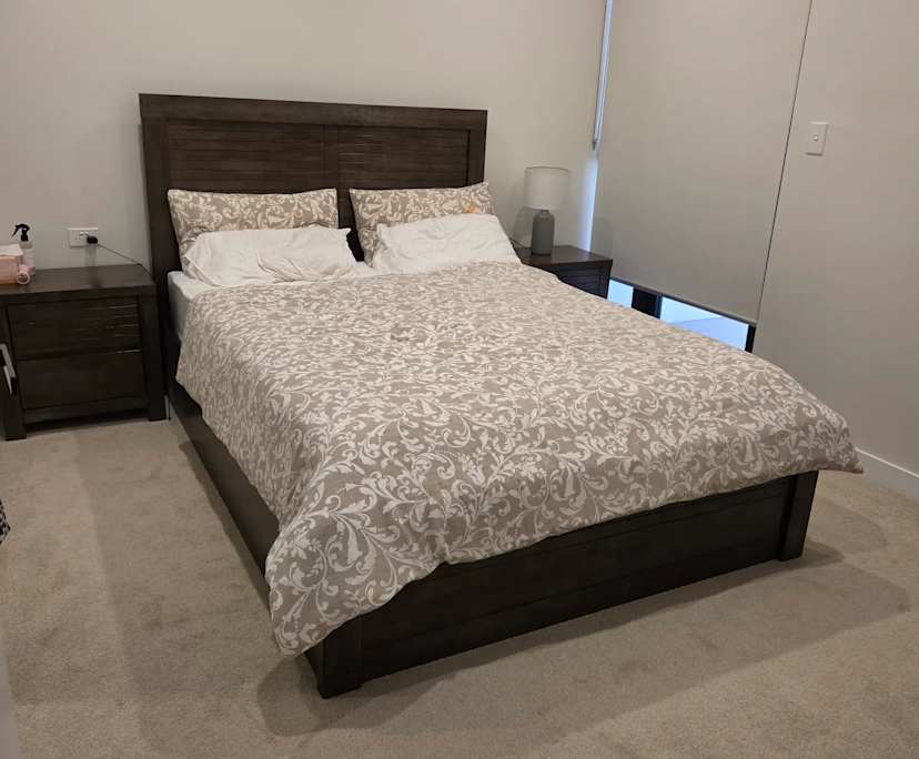 Furnished room with own bathroom