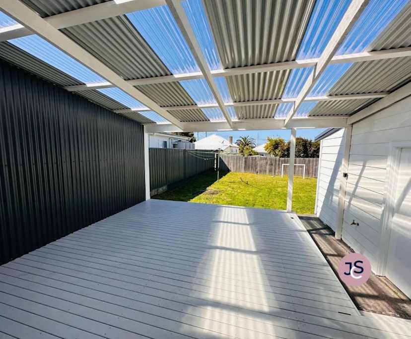 $300, Share-house, 2 bathrooms, Georgetown NSW 2298