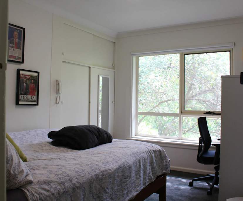 $495, 1-bed, 1 bathroom, Prahran VIC 3181