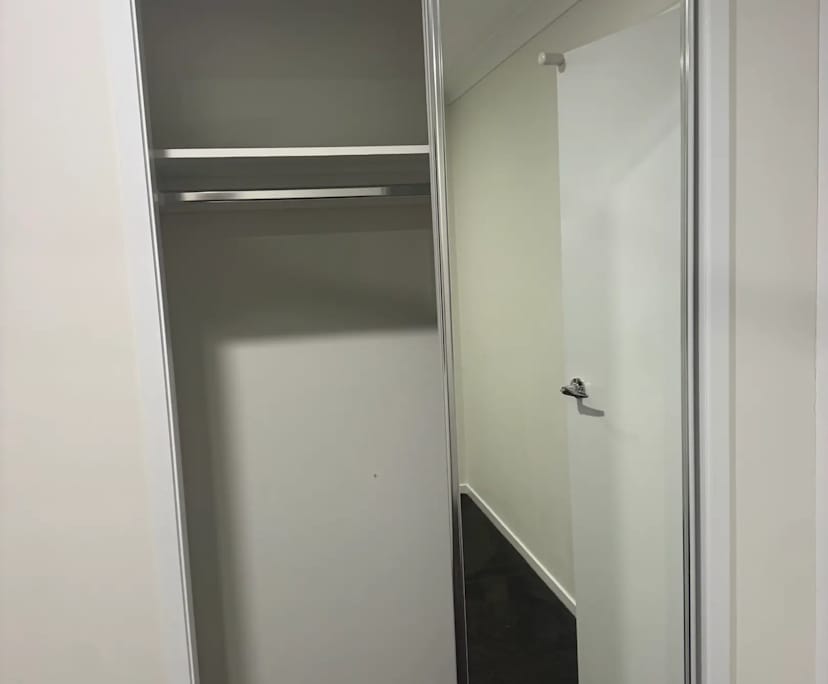 $335, Share-house, 3 bathrooms, Pimpama QLD 4209