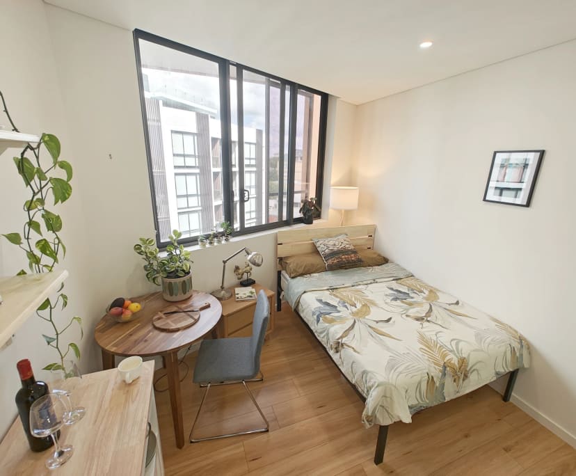Studio for Rent in Ashfield, Sydney 420, Furnishe...