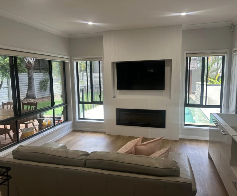 $265, Share-house, 6 bathrooms, Molendinar QLD 4214