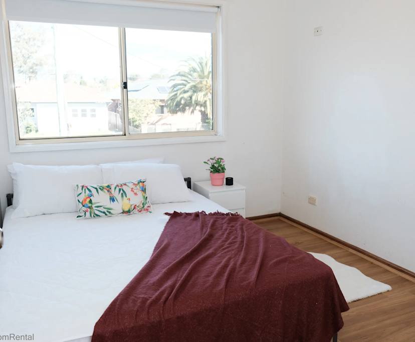 Furnished room in a share house