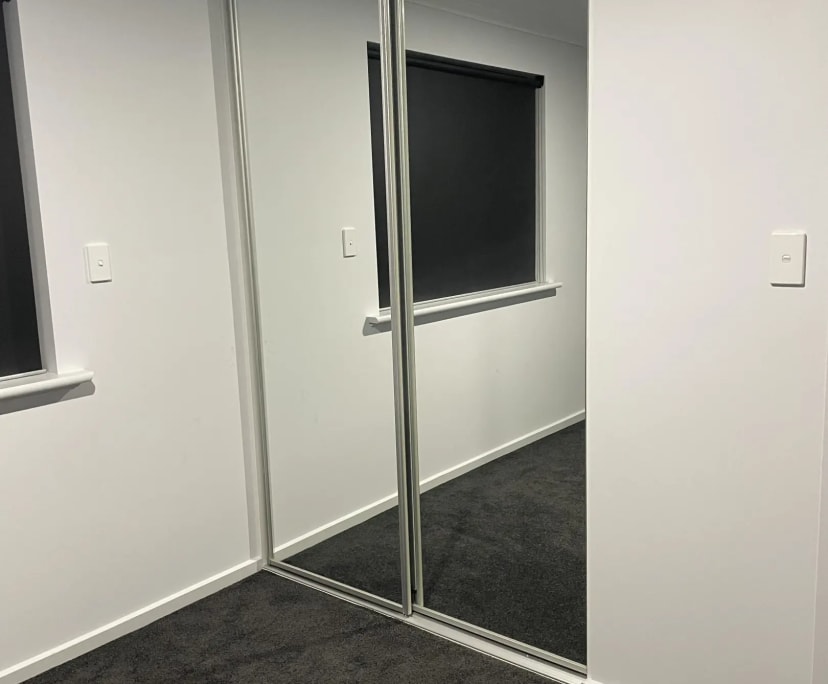 Unfurnished room with own bathroom