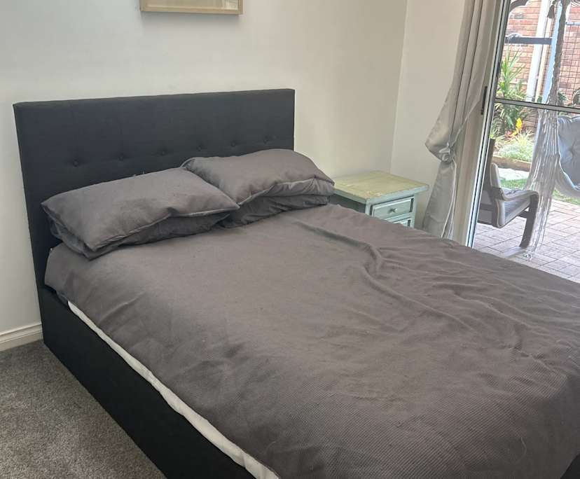 $250, Share-house, 3 bathrooms, Forest Lake QLD 4078