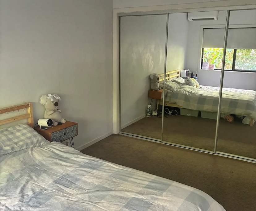 Unfurnished room in a share house