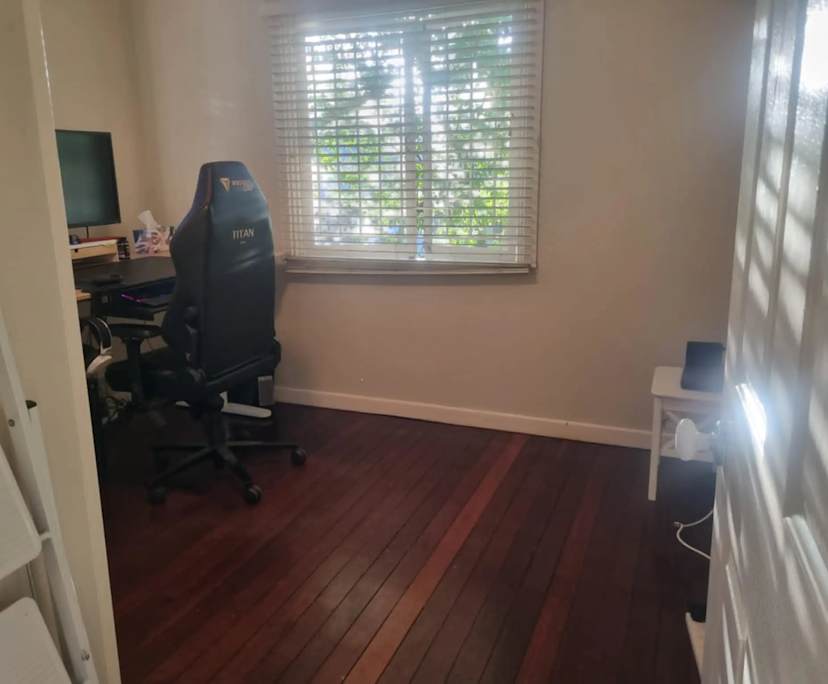 $300, Share-house, 3 bathrooms, Chermside West QLD 4032