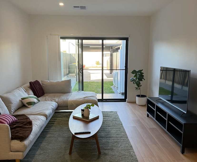 Unfurnished room in a share house
