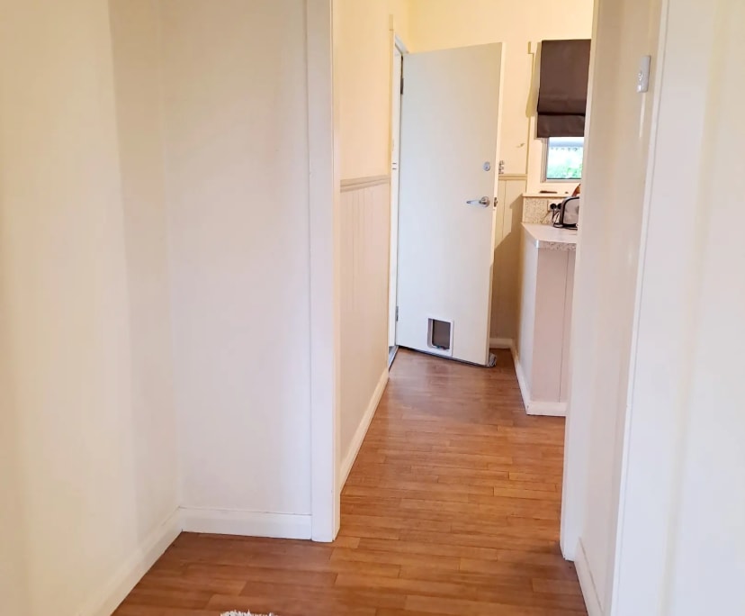 Room for Rent in Town, TAS 280, Flexible w...